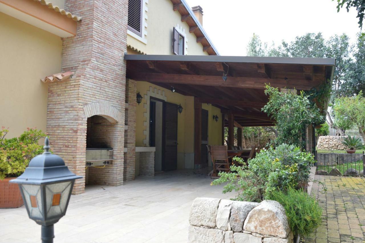 Villa Giulia - Sicilian Luxury Garden ปุนตาเซกกา ภายนอก รูปภาพ
