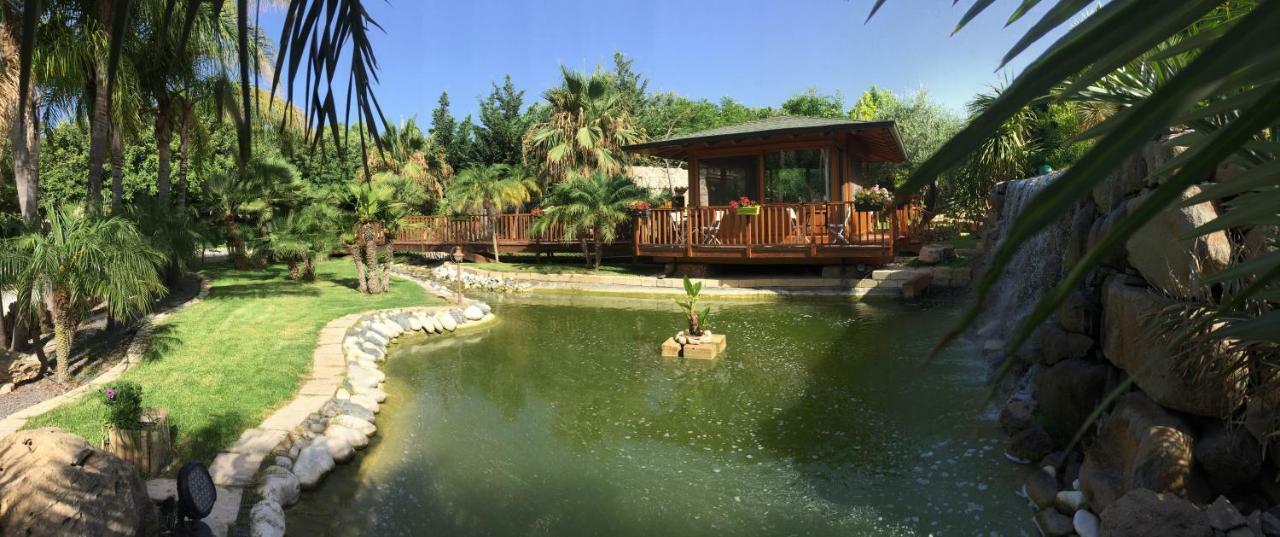 Villa Giulia - Sicilian Luxury Garden ปุนตาเซกกา ภายนอก รูปภาพ